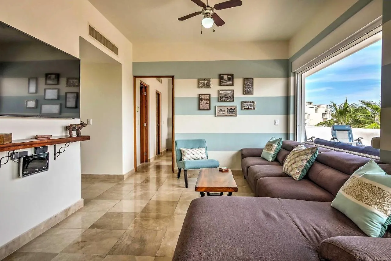 Chic Cabo Condo - Walk To Marina And Downtown! Cabo San Lucas Apartment